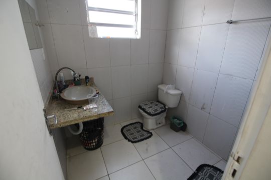 Banheiro de casa de condomínio à venda com 2 quartos, 145m² em Jacarepaguá, Rio de Janeiro