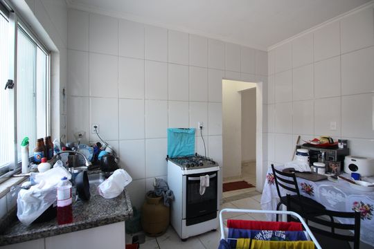 Cozinha de casa de condomínio à venda com 2 quartos, 145m² em Jacarepaguá, Rio de Janeiro