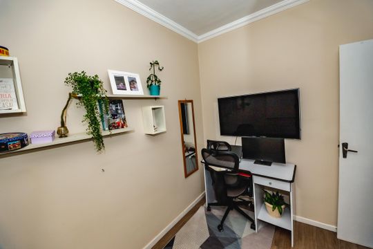 Apartamento à venda com 3 quartos, 70m² em Indaiá, Belo Horizonte