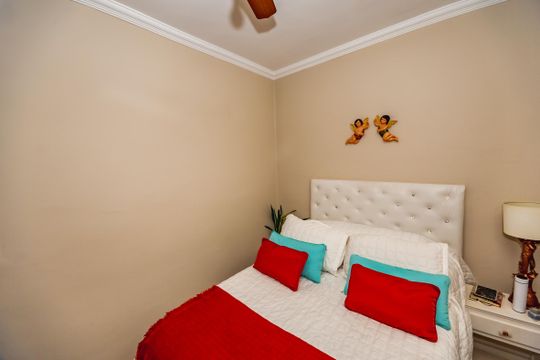 Apartamento à venda com 3 quartos, 70m² em Indaiá, Belo Horizonte