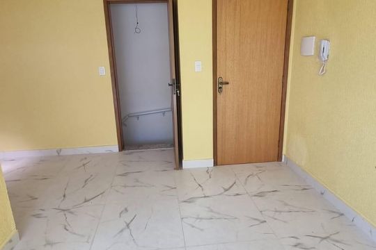 Apartamento à venda com 2 quartos, 100m² em Vila Curuçá, Santo André