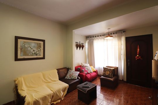 Casa à venda com 3 quartos, 500m² em Nova Petrópolis, São Bernardo do Campo