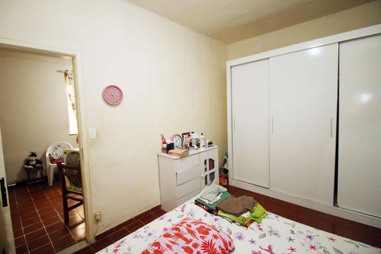 Quarto de apartamento à venda com 3 quartos, 90m² em Irajá, Rio de Janeiro
