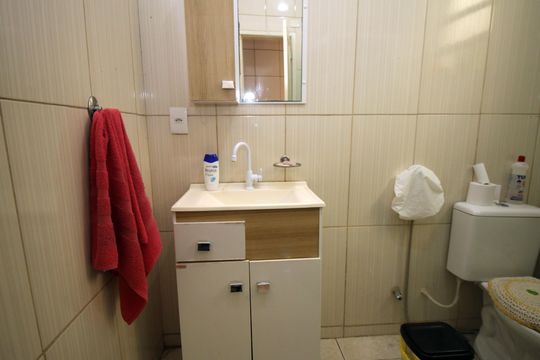 Banheiro de apartamento à venda com 3 quartos, 90m² em Irajá, Rio de Janeiro