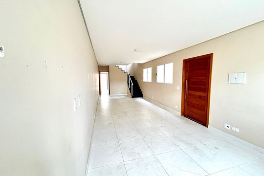 Sala de casa à venda com 3 quartos, 120m² em Vila Barros, Guarulhos