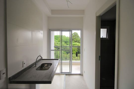 Cozinha de kitnet/studio à venda com 0 quarto, 23m² em Vila Ema, São Paulo