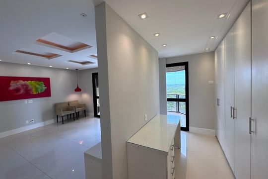 Sala de apartamento à venda com 3 quartos, 165m² em Barra da Tijuca, Rio de Janeiro