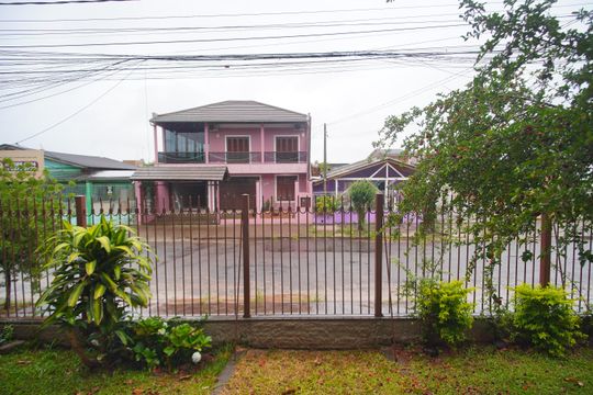 Vista da Suíte 1 de casa à venda com 4 quartos, 290m² em Feitoria, São Leopoldo