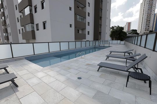 Área comum - Piscina de apartamento para alugar com 2 quartos, 56m² em Parque das Nações, Santo André