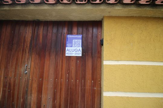 Placa de casa para alugar com 1 quarto, 50m² em Pavuna, Rio de Janeiro