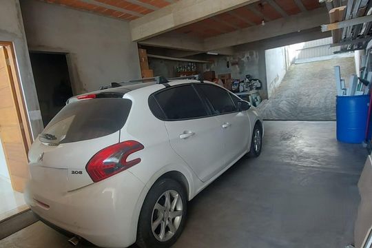 Casa para alugar com 3 quartos, 250m² em Jardim Florida, Barueri
