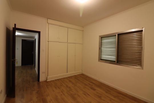Quarto 2 de casa para alugar com 4 quartos, 327m² em Santa Terezinha, São Bernardo do Campo