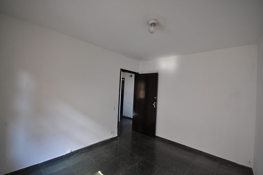 Quarto 2 de casa à venda com 3 quartos, 190m² em Vila Medeiros, São Paulo