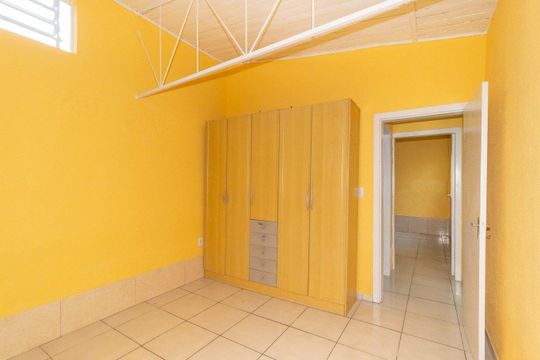 Quarto 1  de casa de condomínio para alugar com 2 quartos, 60m² em Medianeira, Porto Alegre