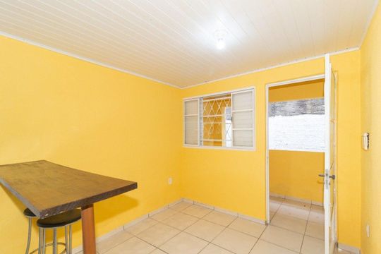 Casa de Condomínio para alugar com 2 quartos, 60m² em Medianeira, Porto Alegre