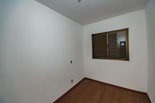 Casa à venda com 3 quartos, 120m² em Itapoã, Belo Horizonte