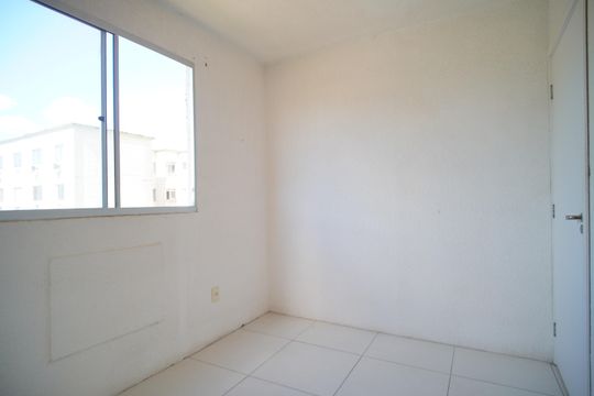 Quarto 1 de apartamento à venda com 2 quartos, 40m² em Santos Dumont, São Leopoldo