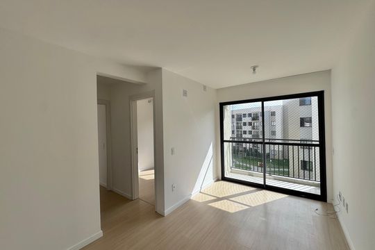 Sala de apartamento para alugar com 2 quartos, 52m² em Recreio dos Bandeirantes, Rio de Janeiro