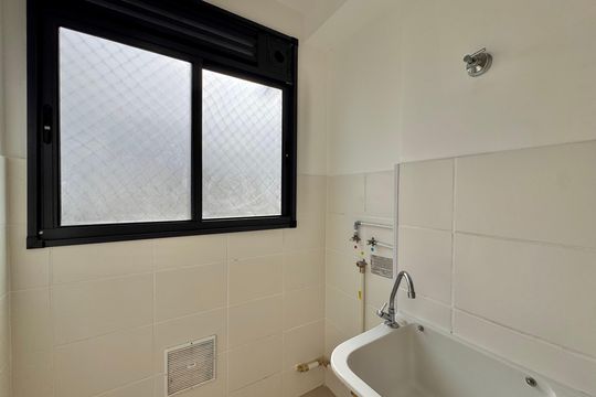 Área de serviço de apartamento para alugar com 2 quartos, 52m² em Recreio dos Bandeirantes, Rio de Janeiro