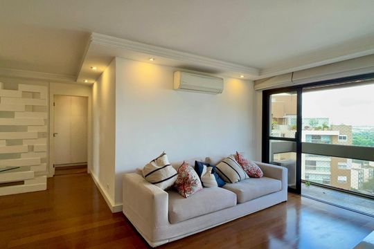 Apartamento à venda com 3 quartos, 250m² em Pinheiros, São Paulo