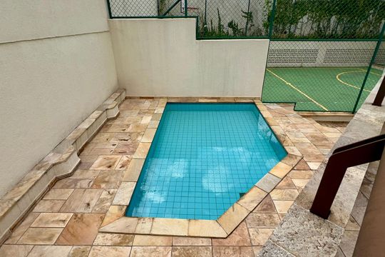 Área comum - Piscina de apartamento à venda com 3 quartos, 250m² em Pinheiros, São Paulo