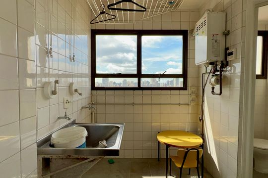 Área de Serviço de apartamento à venda com 3 quartos, 250m² em Pinheiros, São Paulo