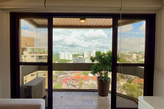 Varanda de apartamento à venda com 3 quartos, 250m² em Pinheiros, São Paulo