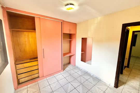 Quarto 1 de casa à venda com 3 quartos, 92m² em Vila Dionisia, São Paulo