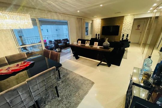Sala de apartamento à venda com 3 quartos, 128m² em Vila Leonor, Guarulhos