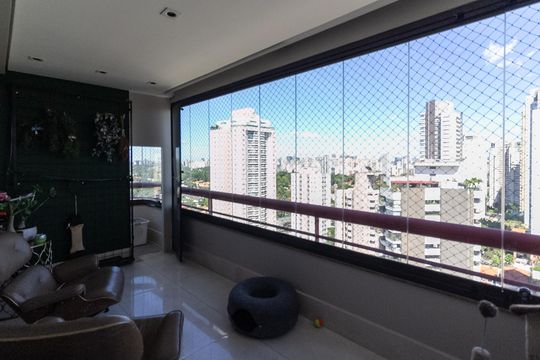 Varanda Sala de Estar de apartamento para alugar com 5 quartos, 700m² em Campo Belo, São Paulo