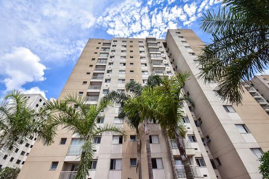 Fachada de apartamento à venda com 2 quartos, 56m² em Vila Sonia do Taboao, Taboão da Serra