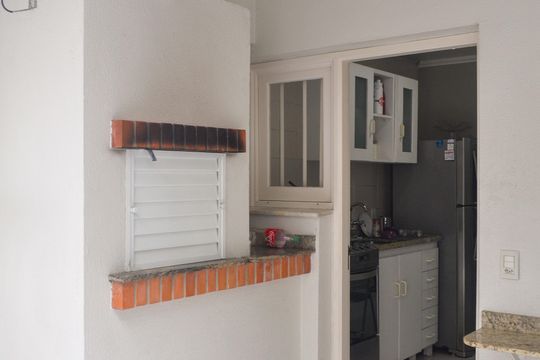 Casa de Condomínio à venda com 4 quartos, 133m² em Teresópolis, Porto Alegre