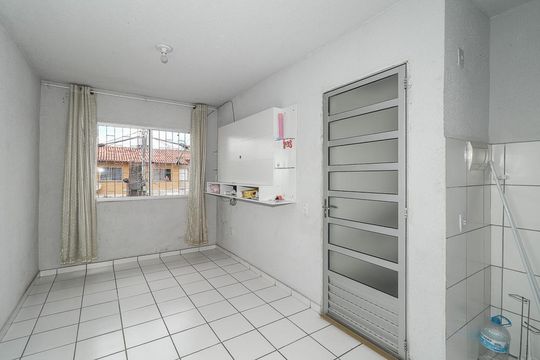 Sala de apartamento à venda com 2 quartos, 53m² em Santa Rosa de Lima, Porto Alegre