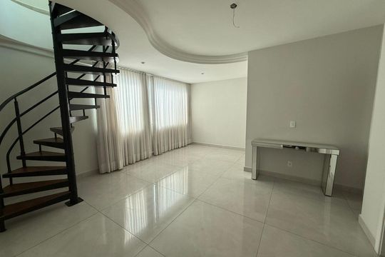 Apartamento à venda com 3 quartos, 175m² em Serra, Belo Horizonte