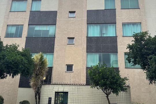 Fachada de apartamento à venda com 3 quartos, 175m² em Serra, Belo Horizonte