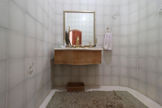 Lavabo de casa para alugar com 5 quartos, 900m² em Ribeirânia, Ribeirão Preto