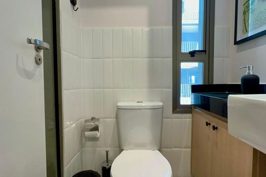 Banheiro de kitnet/studio para alugar com 1 quarto, 20m² em Cerqueira César, São Paulo