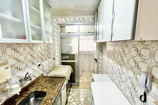 Cozinha de apartamento à venda com 2 quartos, 53m² em Santa Teresinha, São Paulo