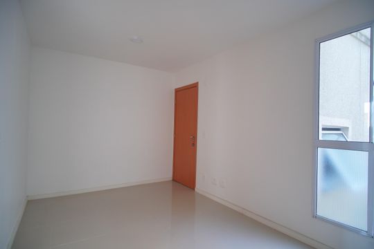 Sala de apartamento à venda com 2 quartos, 43m² em Feitoria, São Leopoldo