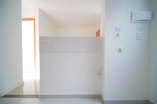 Cozinha de apartamento à venda com 2 quartos, 43m² em Feitoria, São Leopoldo