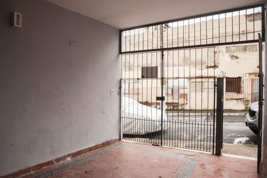 Garagem de casa para alugar com 1 quarto, 80m² em Vila Clementino, São Paulo