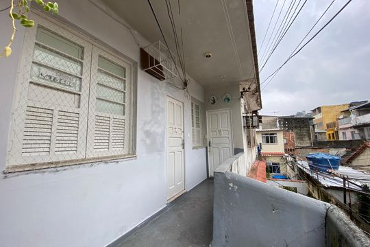 Fachada de casa à venda com 1 quarto, 30m² em Engenho de Dentro, Rio de Janeiro