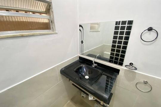 Banheiro de casa à venda com 1 quarto, 30m² em Engenho de Dentro, Rio de Janeiro