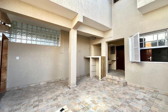 Churrasqueira de casa à venda com 4 quartos, 280m² em Planalto Paulista, São Paulo