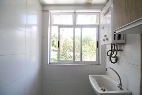 Área de serviço de apartamento à venda com 3 quartos, 83m² em Taquara, Rio de Janeiro