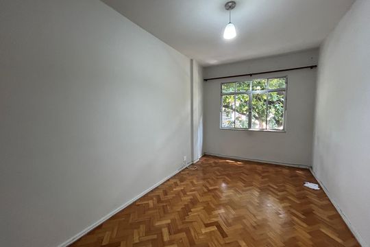 Sala de apartamento à venda com 2 quartos, 66m² em Engenho de Dentro, Rio de Janeiro