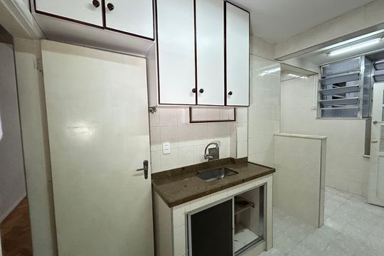 Cozinha de apartamento à venda com 2 quartos, 66m² em Engenho de Dentro, Rio de Janeiro