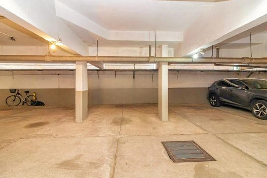 Garagem de apartamento para alugar com 4 quartos, 385m² em Moinhos de Vento, Porto Alegre