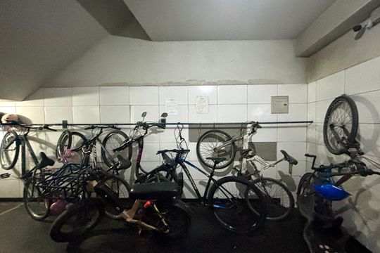 Bicicletário de apartamento à venda com 3 quartos, 96m² em Copacabana, Rio de Janeiro