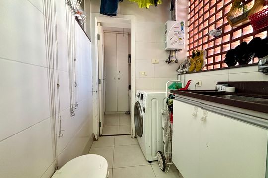 Área de serviço de apartamento à venda com 3 quartos, 96m² em Copacabana, Rio de Janeiro